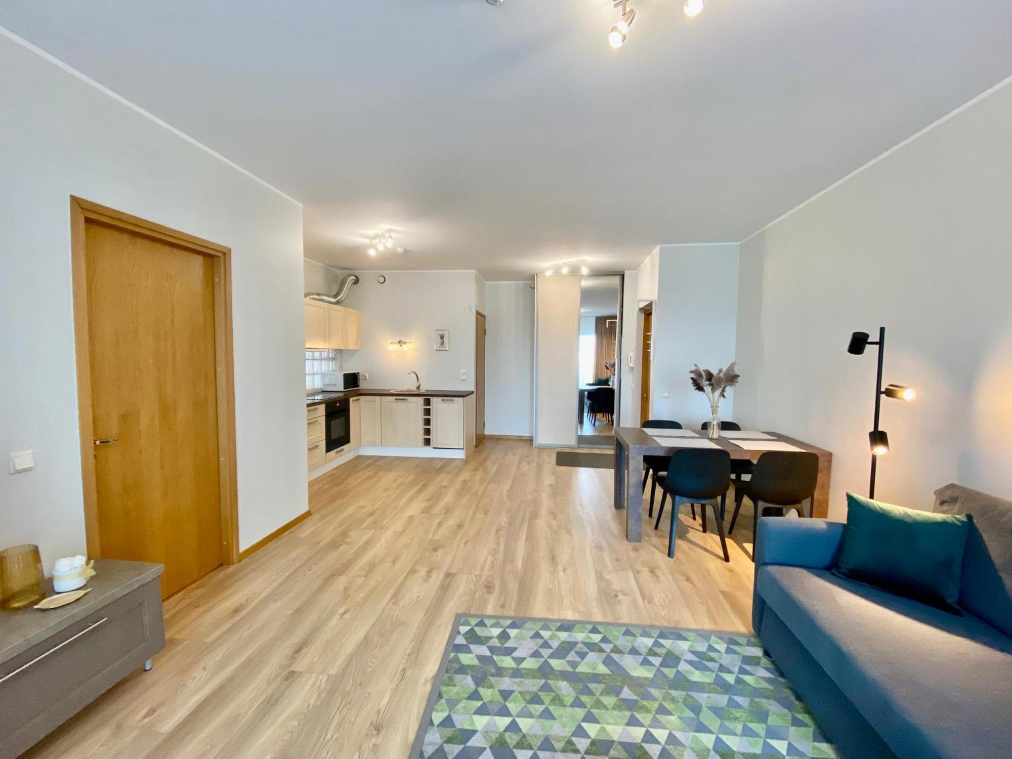 Cozy Foorum Apartment - Tallinn City Centre Buitenkant foto